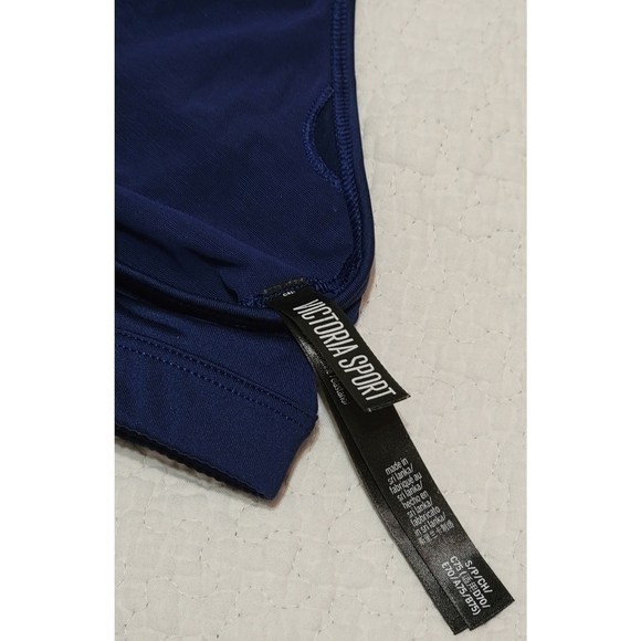 VICTORIA'S Secret Sport - Sport Bra - Picture 5 of 6